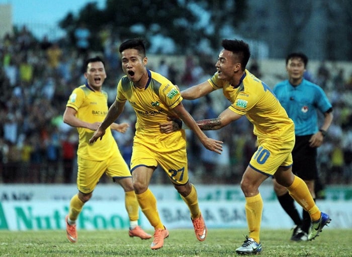 nhan-dinh-soi-keo-binh-dinh-vs-slna-luc-18h00-ngay-9-11-2022