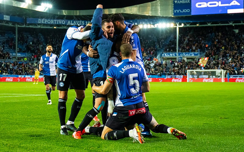 nhan-dinh-soi-keo-malaga-vs-alaves-luc-3h00-ngay-19-12-2022