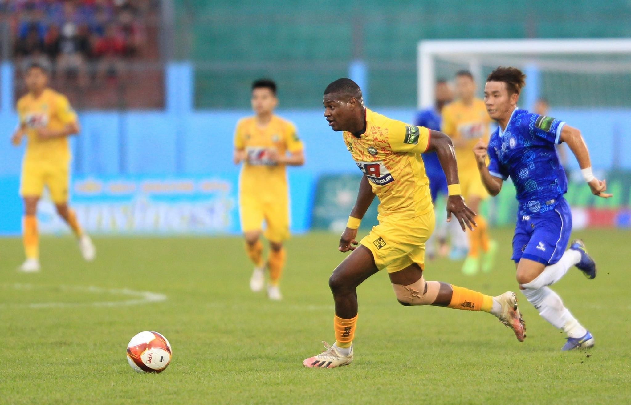 nhan-dinh-soi-keo-khanh-hoa-vs-slna-luc-17h00-ngay-17-2-2023