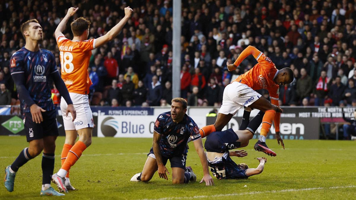 Soi kèo Blackpool vs Nottingham ngày 18/1