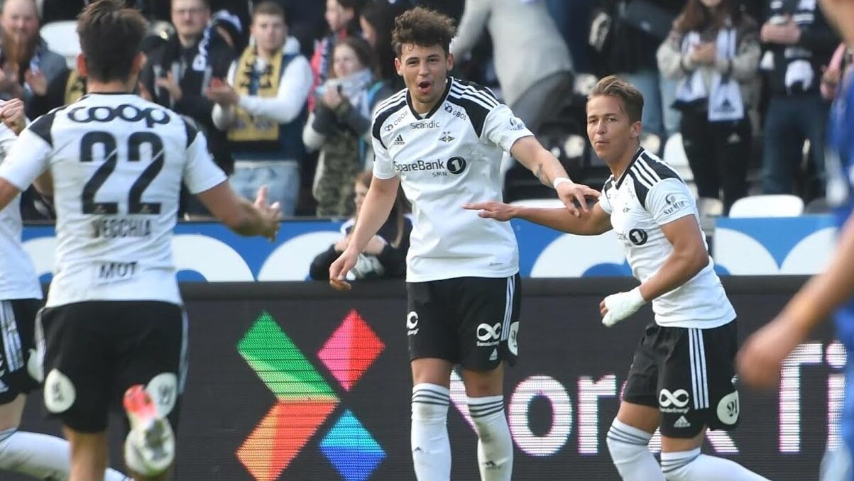 Soi kèo Rosenborg vs MU ngày 15/7