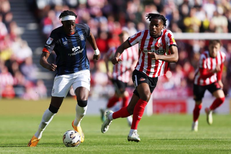 nhan-dinh-sunderland-vs-luton-ngay-13-02
